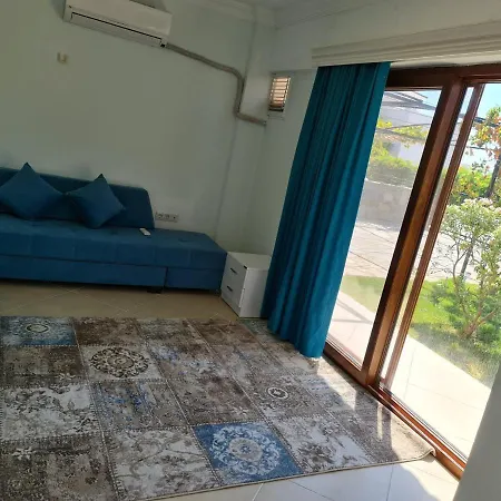 호텔 Summer In Bodrum With 2 Car Parking 4 Bedroom 3 Bathroom 2 Garden فيلا مصيف مكونة من 4 غرفة و 3 حمام و حديقتين في بودروم تركيا