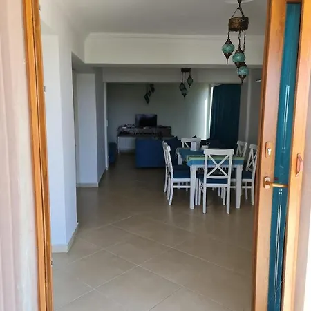 Summer In Bodrum With 2 Car Parking 4 Bedroom 3 Bathroom 2 Garden فيلا مصيف مكونة من 4 غرفة و 3 حمام و حديقتين في بودروم تركيا 호텔 Milas